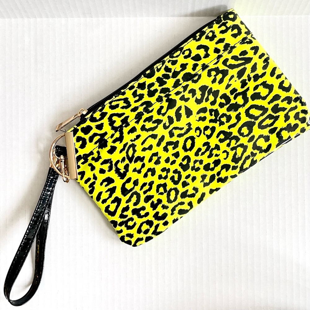 Neon Yellow Leopard Bag Clutch NWOT - Picture 2 of 7